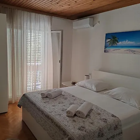 Floor Panorama Apartman *