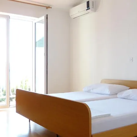 Floor Panorama Apartman Stanici
